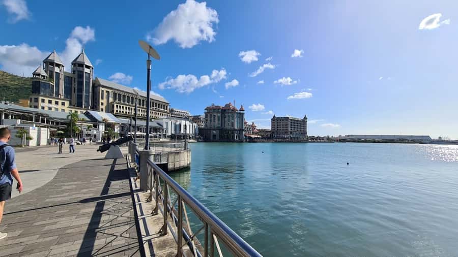 Mauritius: Shopping Tour - Port Louis Markets & Grand Baie - Port Louis markets: start with the local side