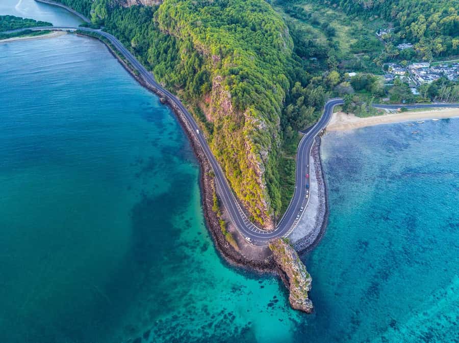 Mauritius: South Coast Tour with Tea Factory & Gris Gris - A full day built around southern Mauritius