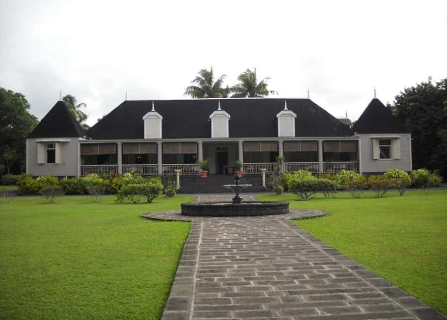 Mauritius: Tea and Sugar Plantation Guided Tour with Lunch - Is the Mauritius tea and sugar tour worth booking?