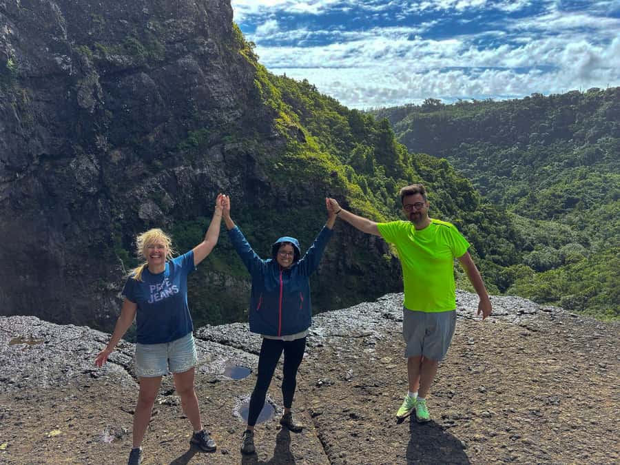 Mauritius: The Iconic Waterfalls hike + Mauritian picnic - Who should book this experience?