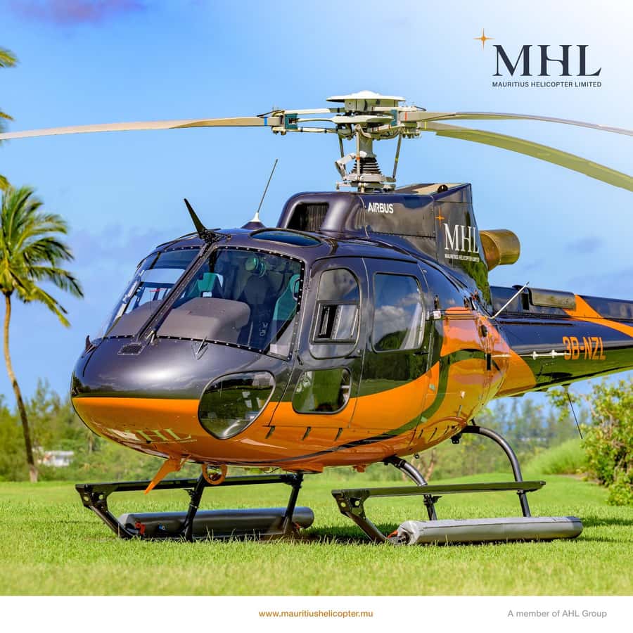 Mauritius: Underwater waterfall by Helicopter tour - The South Coast route back to the airport