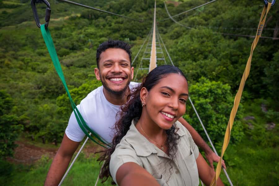 Mauritius: Vallé Advenature Park, Nepalese Bridge - How this compares with a normal nature walk