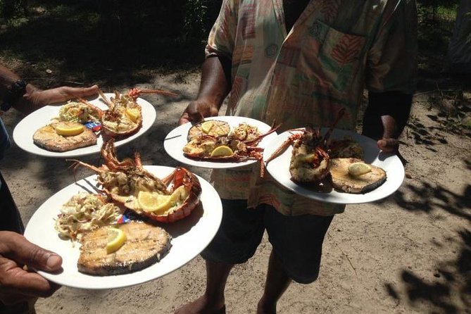 Mesmerizing Ile aux Cerf: Speed Boat, GRSE, Lunch & Undersea walk (Full Day) - Barbecue lunch on Islet Margenie