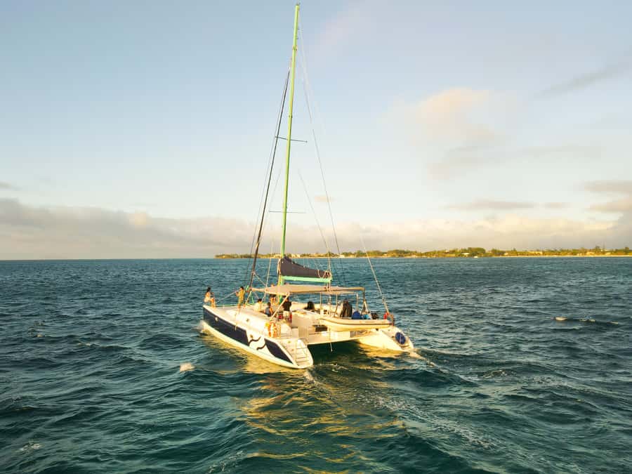 North of Mauritius: Sunset Catamaran Cruise, Drinks & Snacks - Canapés, Chatini, and Banana Chips