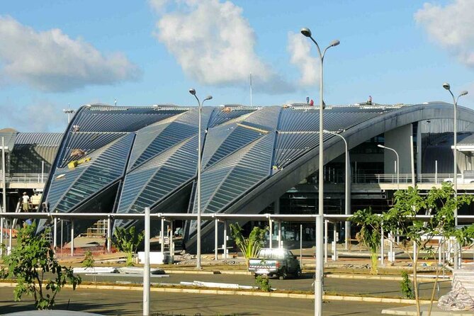 PORT, AIRPORT & HOTEL transfer in mauritius. - What the ride itself can be like