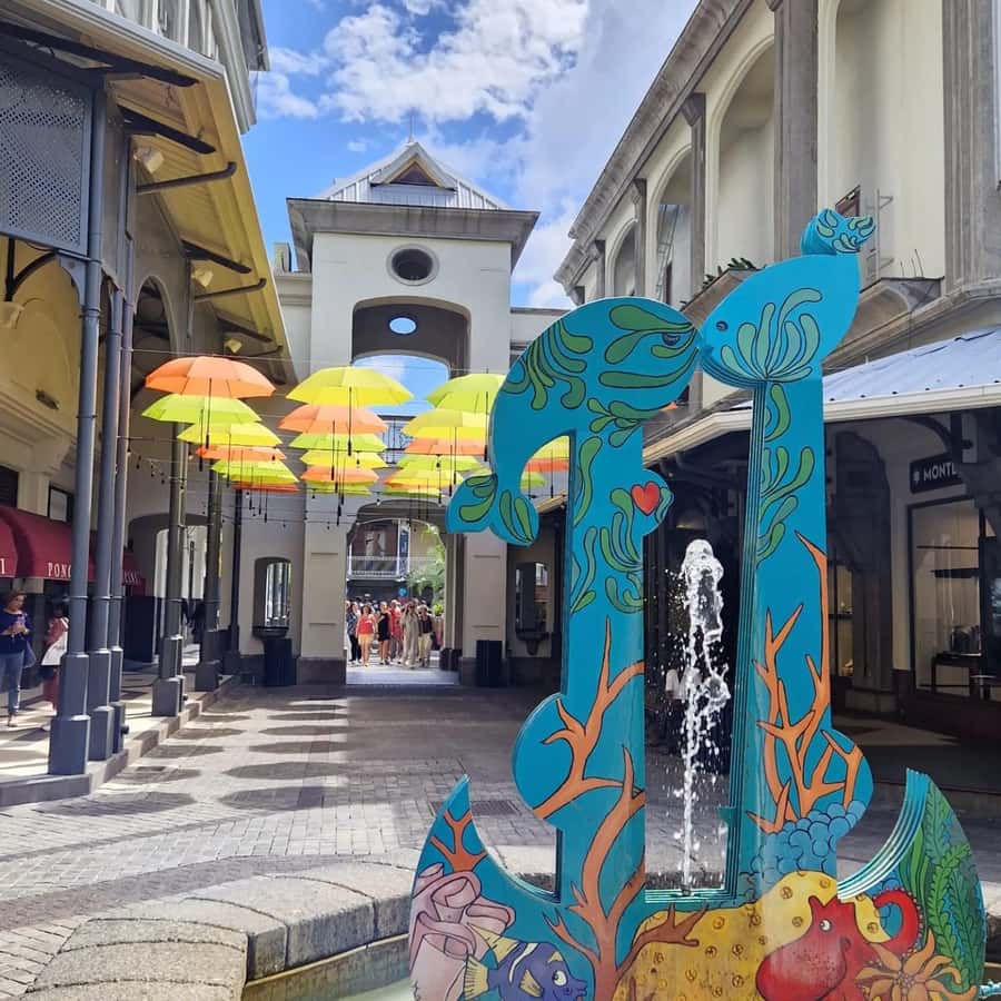 Port Louis: City Tour with Street Food Tasting - Fort Adelaide and the city from above