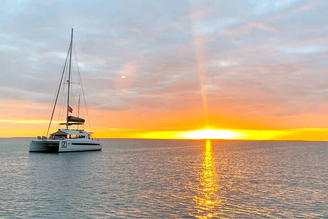 Private Exclusive Sundowner catamaran with Dinner & Transfer - Who will enjoy this private catamaran evening