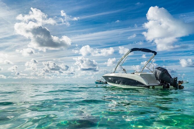 Private speed boat to Ile aux Cerfs full-day Incl: Lunch & Transfer - What the private format is worth at $371.08