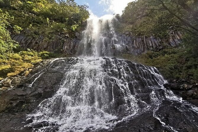 South-West of Mauritius Private Full-Day Scenic Tour - Grand Bassin and the 33-meter Shiva statue