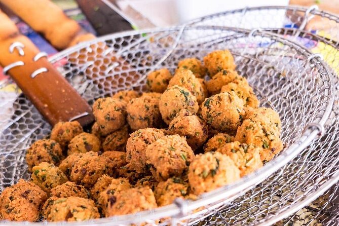 Street Food Private Tour in Port Louis - Starting around Central Market