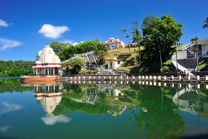 Trou-aux-Cerfs - Grand Bassin - 7 Coloured Earth - Wild South Guided Tour - Grand Bassin and the meaning of Ganga Talao