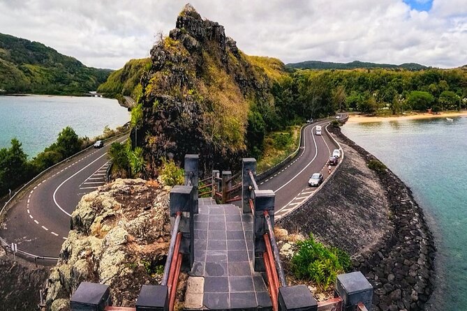 Wild South with Waterfalls & Rare Exotic Viewpoints with Lunch - Key things to know before booking
